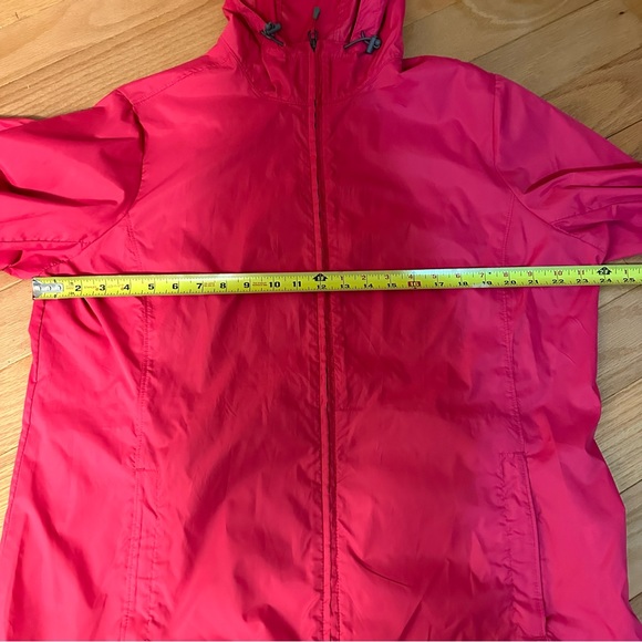 XL Land’s End Windbreaker - Picture 10 of 11